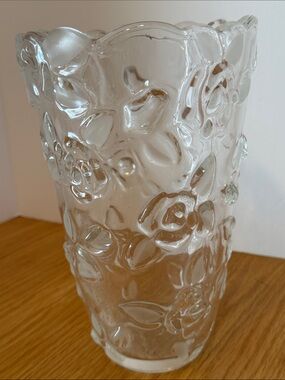 Mikasa Bella Rosa Embossed Glass Vase